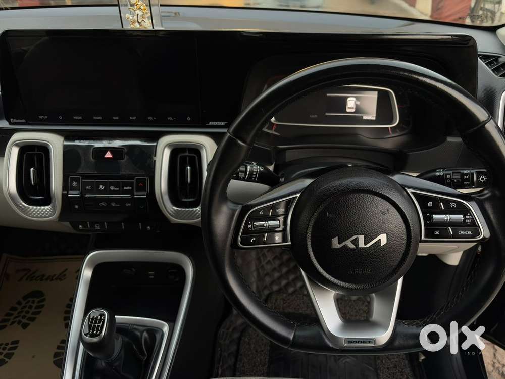 Kia Sonet Petrol 2022