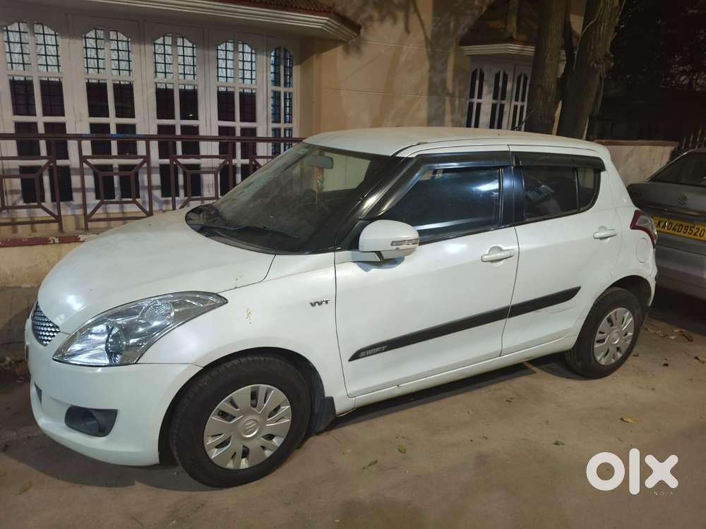 Maruti Suzuki Swift Vxi Optional, 2013, Petrol