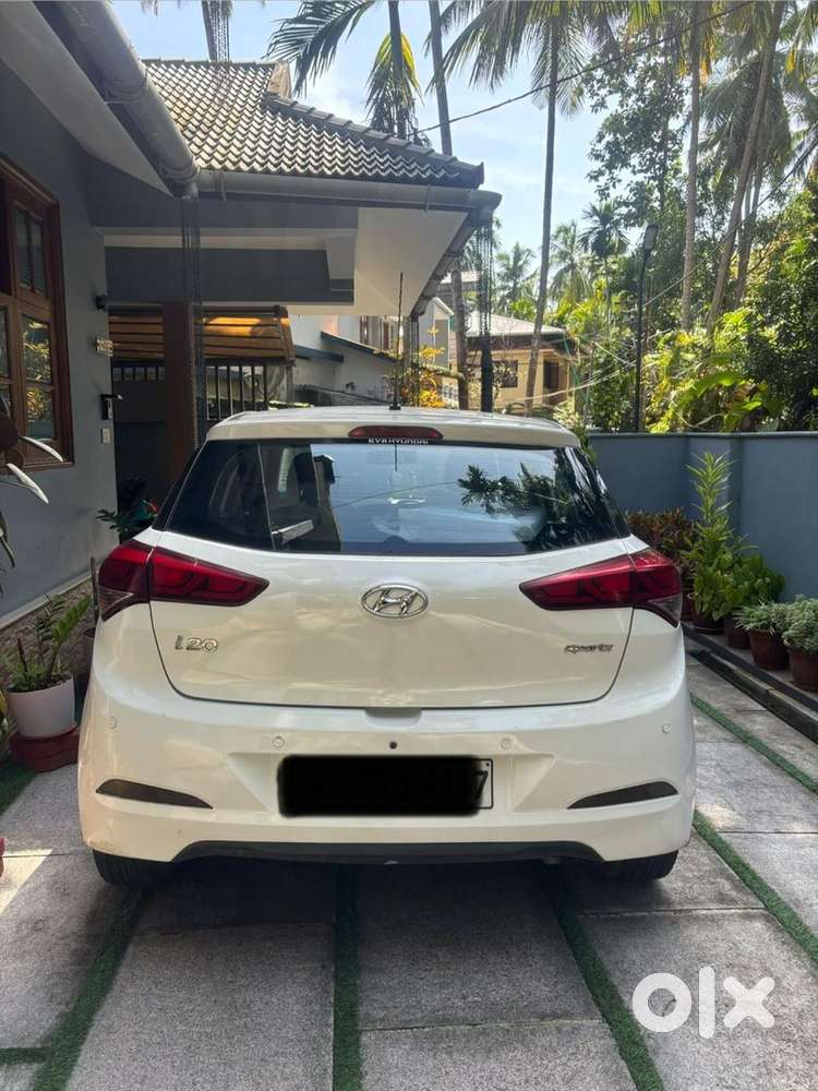 Hyundai I20 Petrol Sportz 2018
