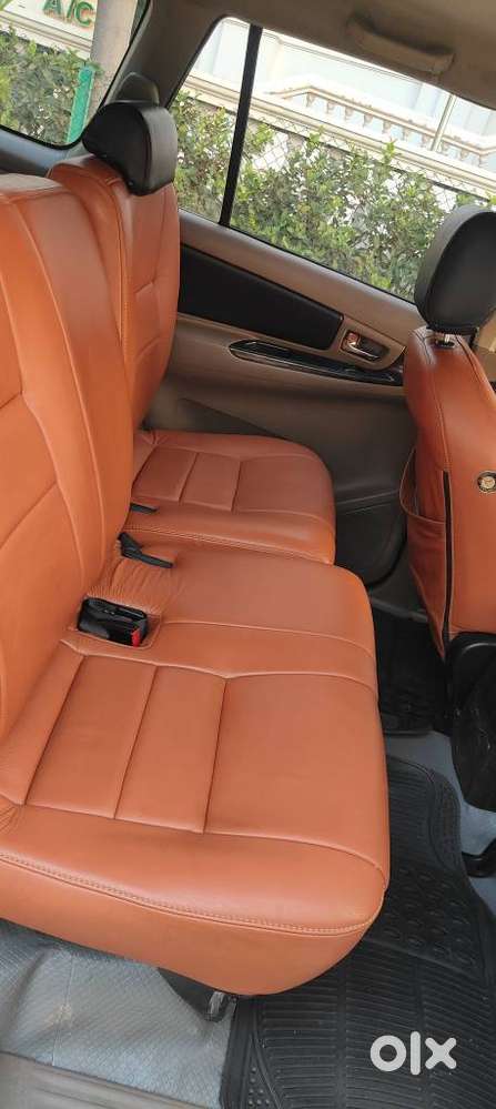 Toyota Innova 2.5 V 8 Str, 2015, Diesel