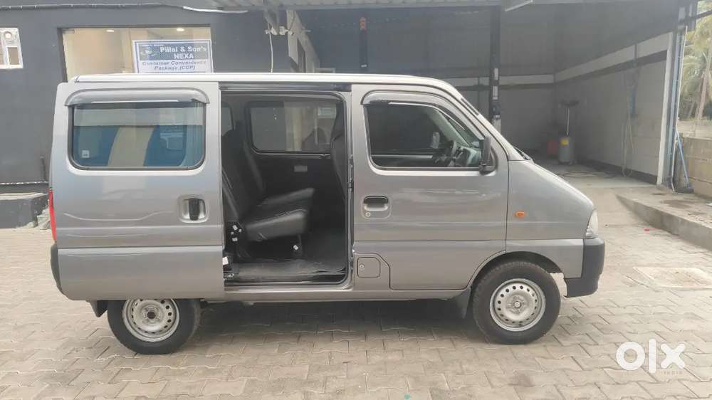 Maruti Suzuki Eeco 2026 Cng & Hybrids 8500 Km Driven