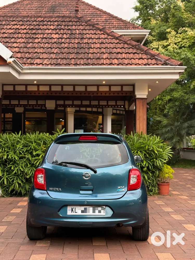 2017 Model Nissan Micra Xv Automatic Petrol Single Owner