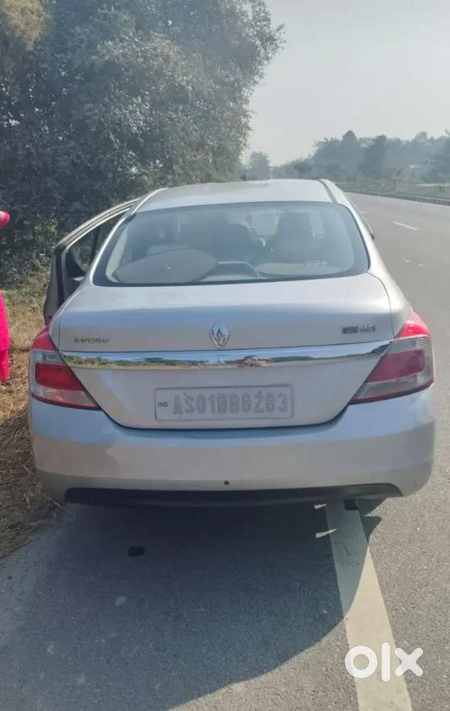 Renault Scala 2013 Diesel 60000 Km Driven