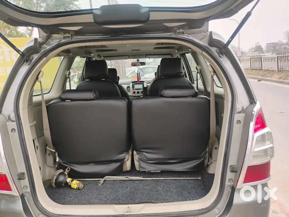 Toyota Innova 2014 Diesel 101000 Km Driven