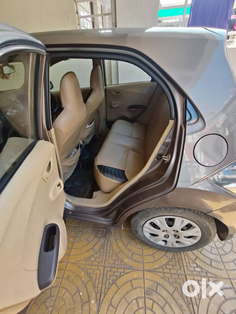 Honda Brio Petrol + Cng