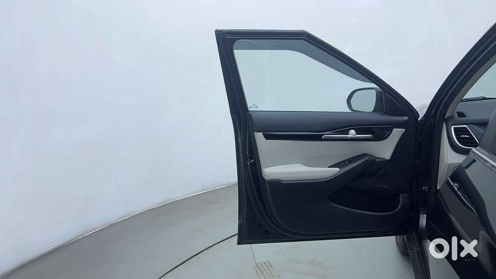Kia Seltos 1.5 Htx At Petrol, 2023, Petrol