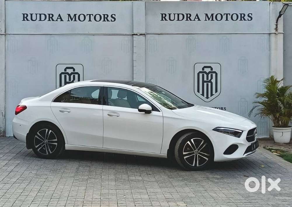 Mercedes-benz A-class Limousine 200, 2023, Petrol