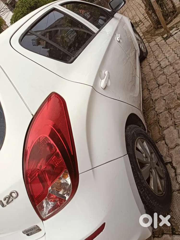Hyundai I20 2013 Diesel 117000 Km Driven