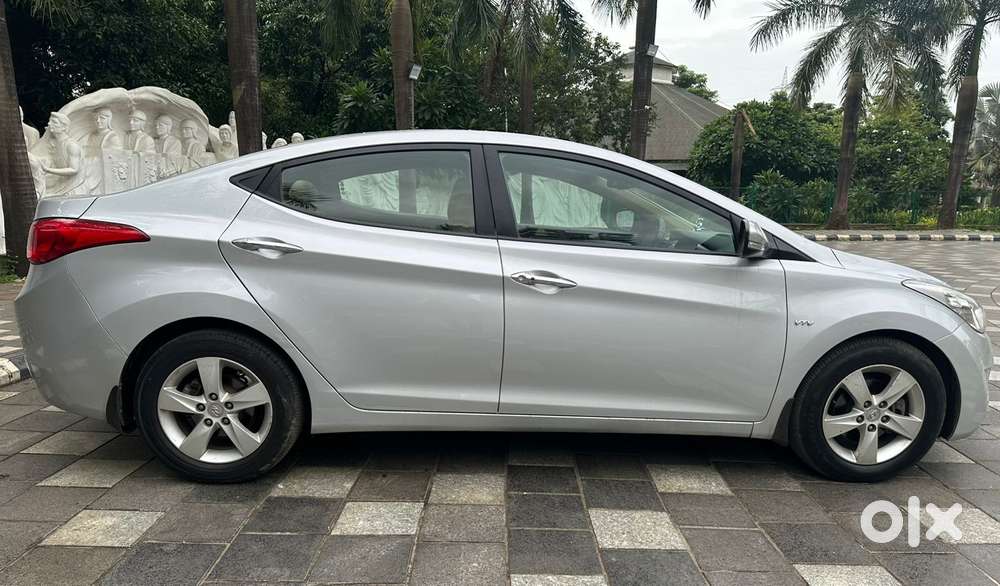 Hyundai Elantra 1.6 Sx, 2013, Petrol