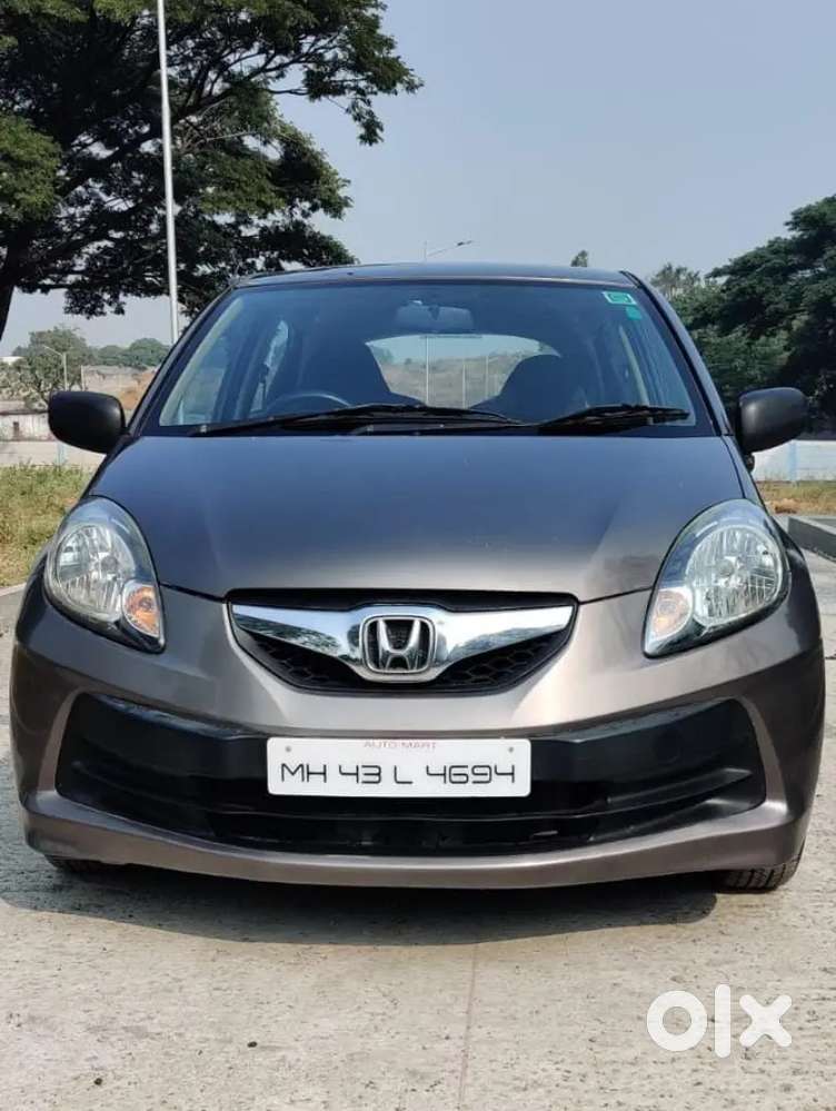 Honda Brio Petrol Mt 2012