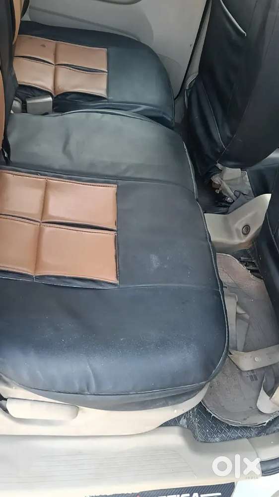 Maruti Suzuki Ertiga Lxi 2018