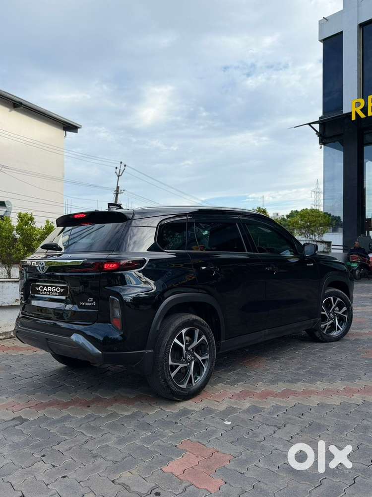 Toyota Urban Cruiser 2024 Hybrid Edition