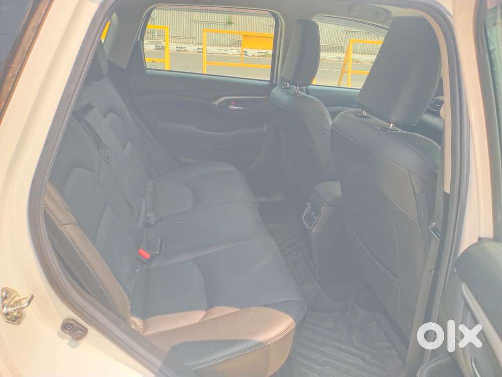 Toyota Urban Cruiser Hyryder 1.5 V Neo Drive, 2025, Petrol