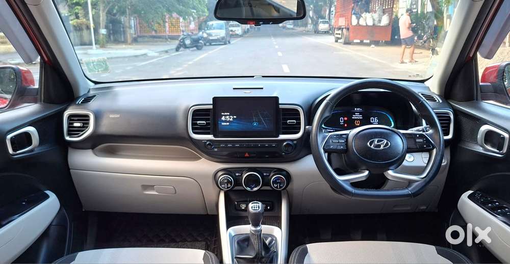 Hyundai Venue Sx, 2022, Petrol