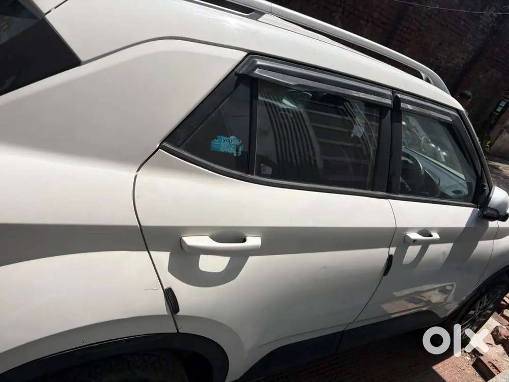 Good Condition Hyundai Venue 2021 Diesel First Owner