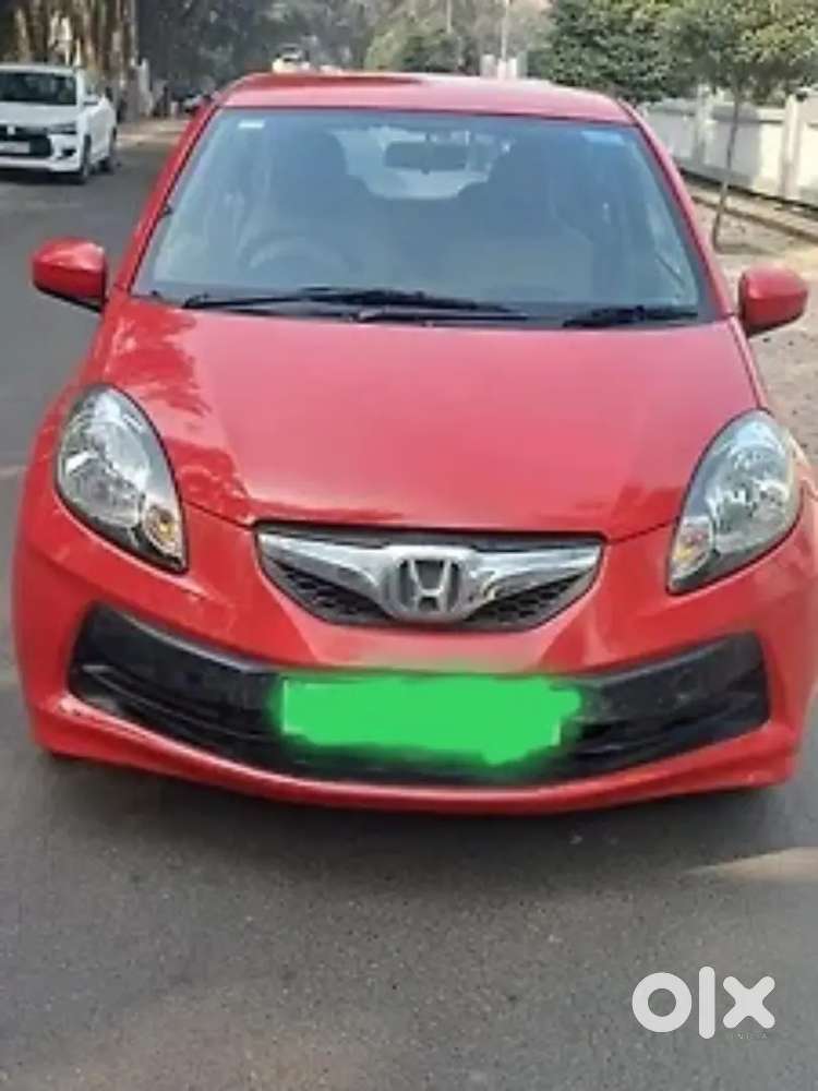 Honda Brio Petrol Mt 2014