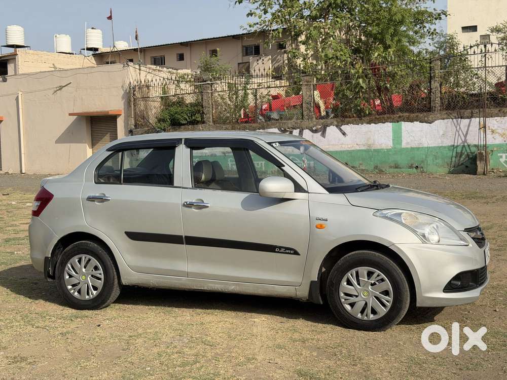 Maruti Suzuki Swift Dzire Ldi Optional, 2015, Diesel