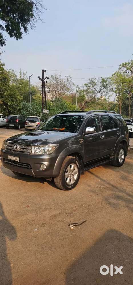 Toyota Fortuner, 2011, Diesel
