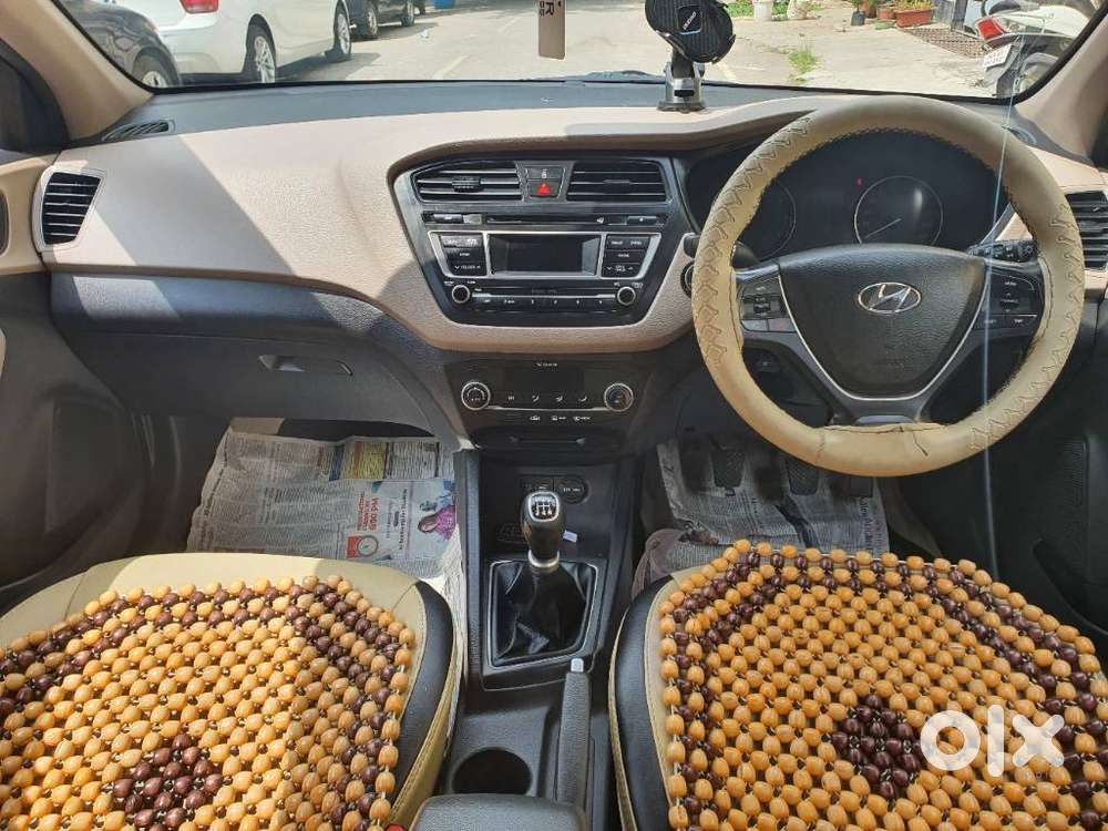 Hyundai Elite I20 Sportz (o) 1.2, 2014, Petrol