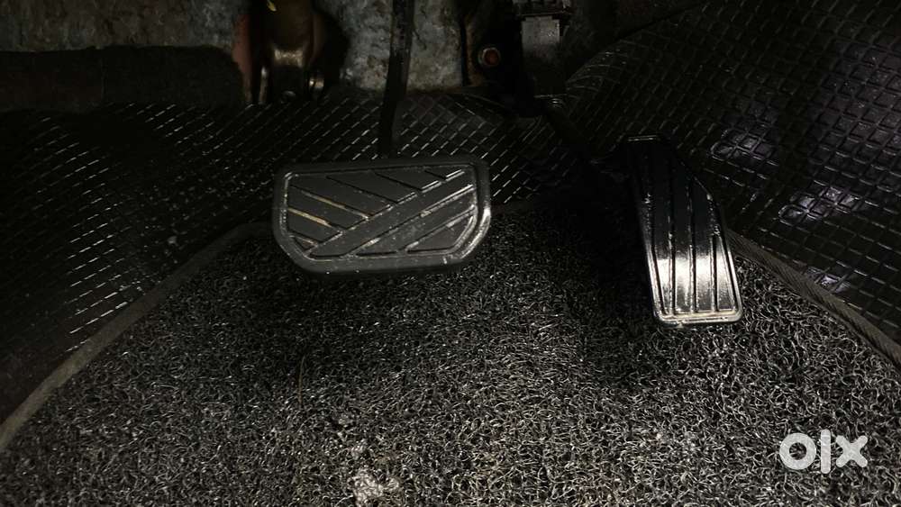 Maruti Suzuki Swift Amt Zxi Plus, 2020, Petrol