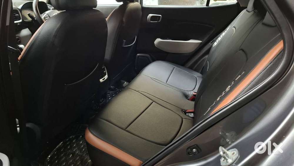 Hyundai Venue 1.2 S Plus, 2022, Petrol