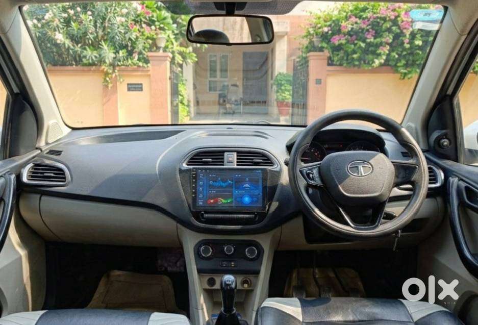 Tata Tiago 1.2 Revotron Xt, 2017, Petrol