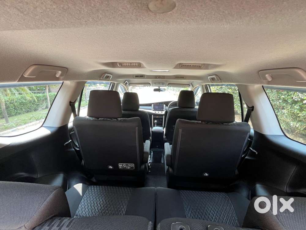 Toyota Innova Crysta