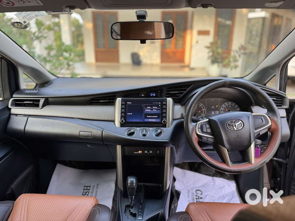 Toyota Innova Crysta 2.4 Gx Limited Edition At 7 Str, 2021, Diesel