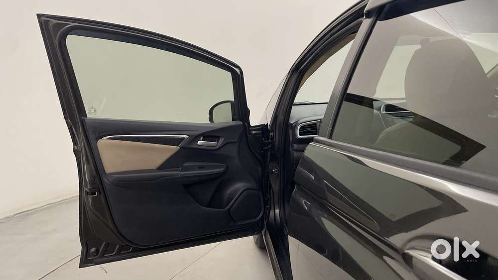 Honda Jazz V At I-vtec, 2015, Petrol