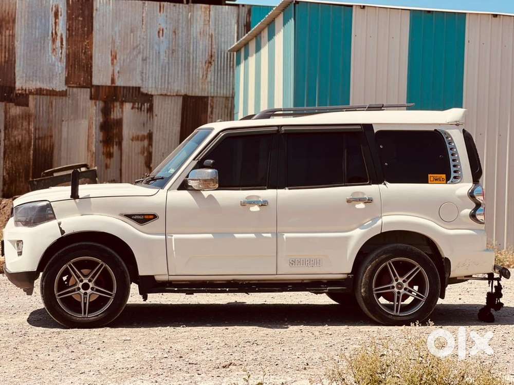 Mahindra Scorpio 2014 Diesel 215000 Km Driven