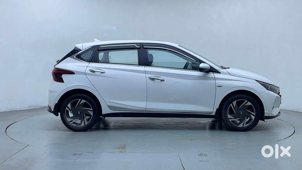 Hyundai New I20 1.0 Asta (o) Turbo Dct, 2022, Petrol