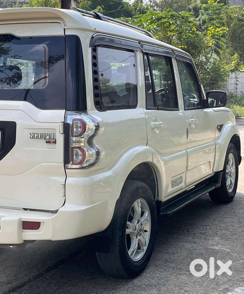 Mahindra Scorpio S6 Plus, 2016, Diesel