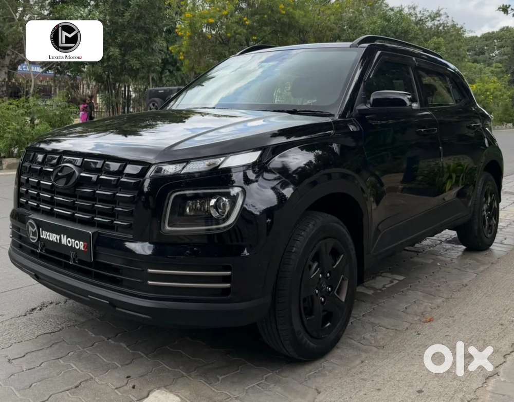 Hyundai Venue Sx 1.2 Mt Knight Edition, 2023, Petrol