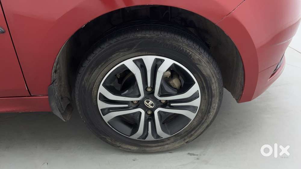 Tata Tiago Xza, 2019, Petrol