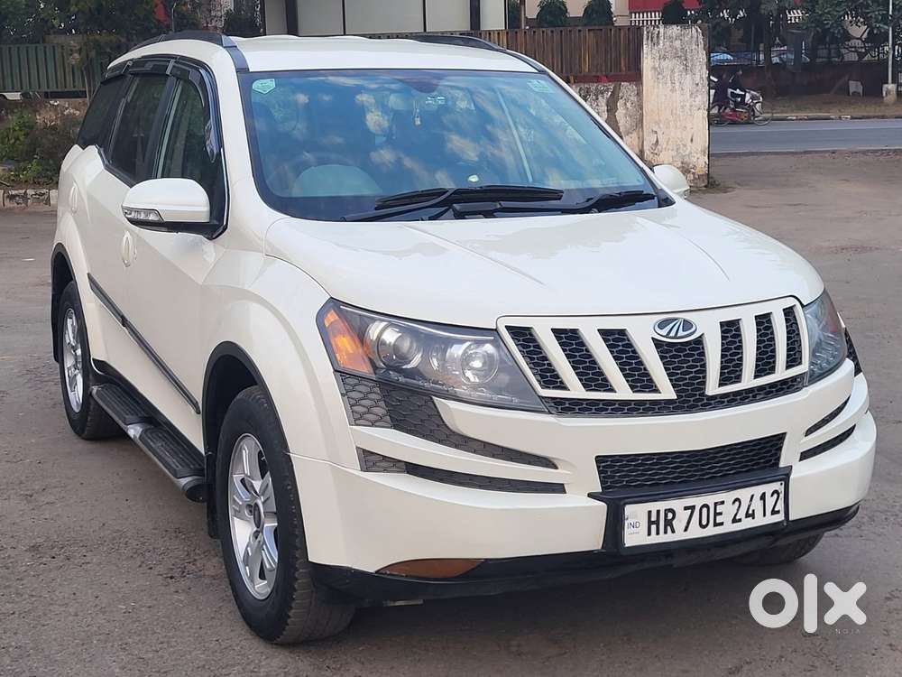 Mahindra Xuv500 W8, 2015