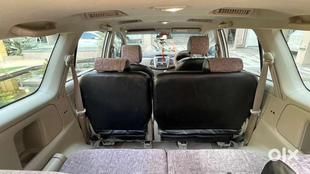 Toyota Innova 2014 Diesel Well Maintained