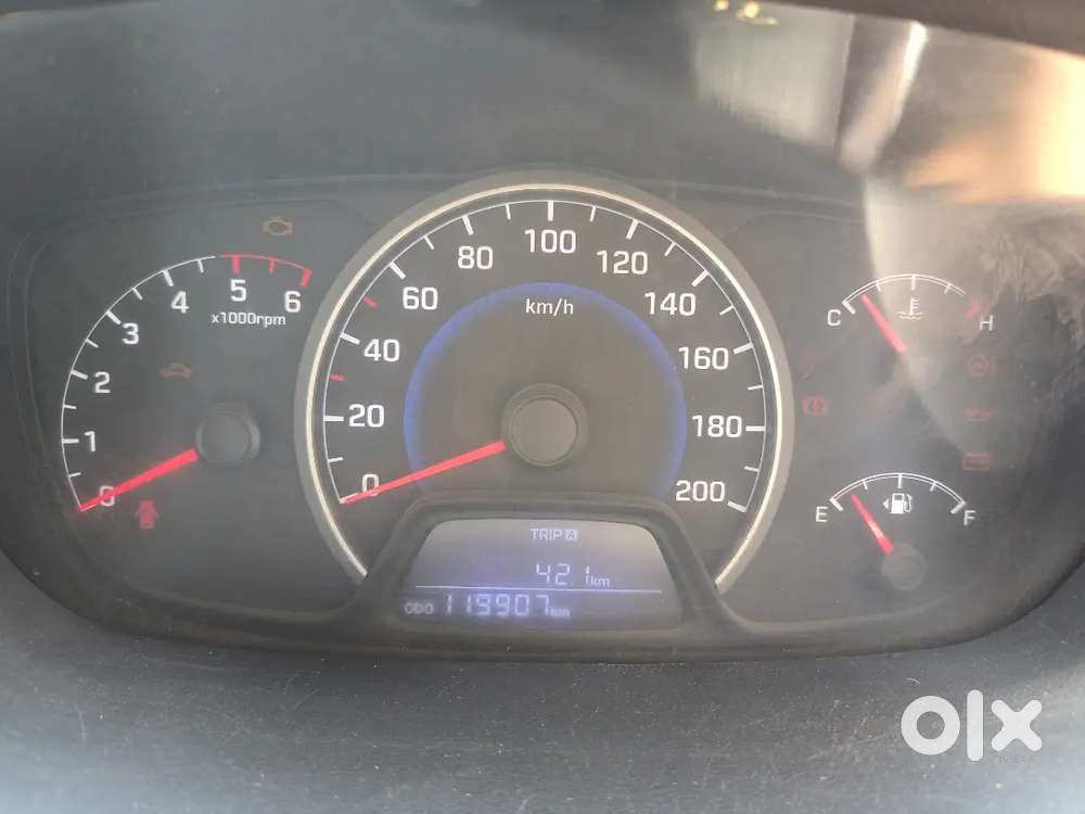 Hyundai Grand I10 2014 Diesel 120000 Km Driven