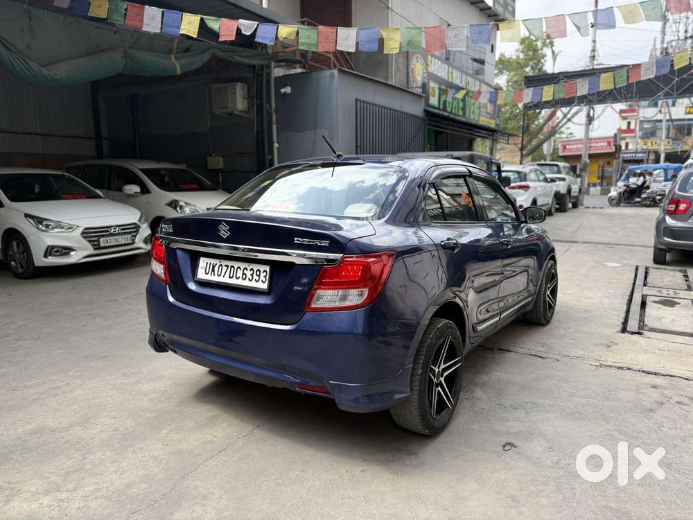 Maruti Suzuki Swift Dzire Vxi Optional, 2018, Petrol