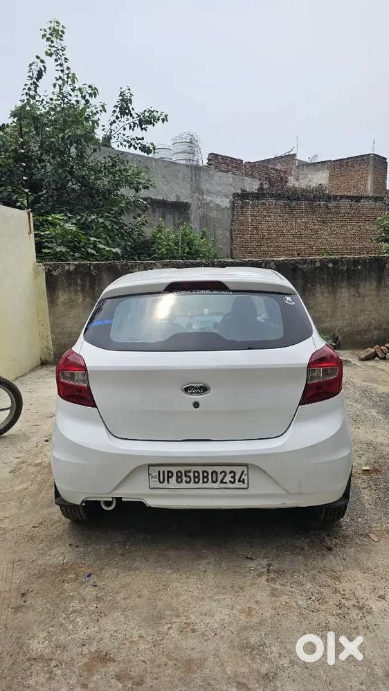 Ford Figo Titanium 2017