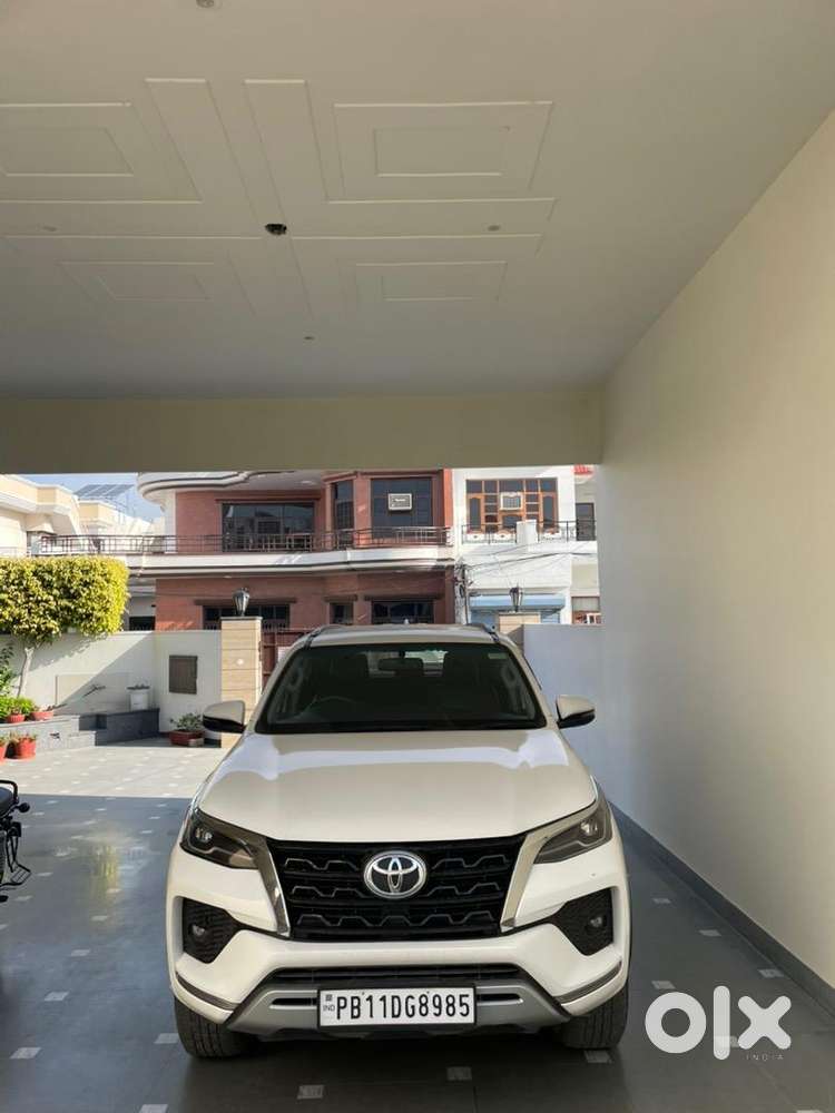 Toyota Fortuner 2023 Diesel Well Maintained
