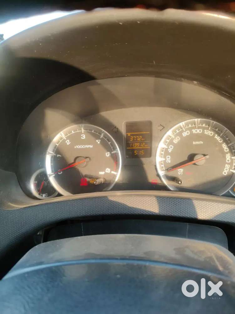 Maruti Suzuki Swift 2015 Diesel 100000 Km Driven