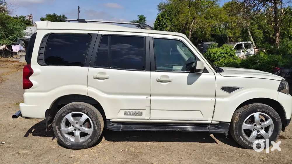 Mahindra Scorpio Classic 2019