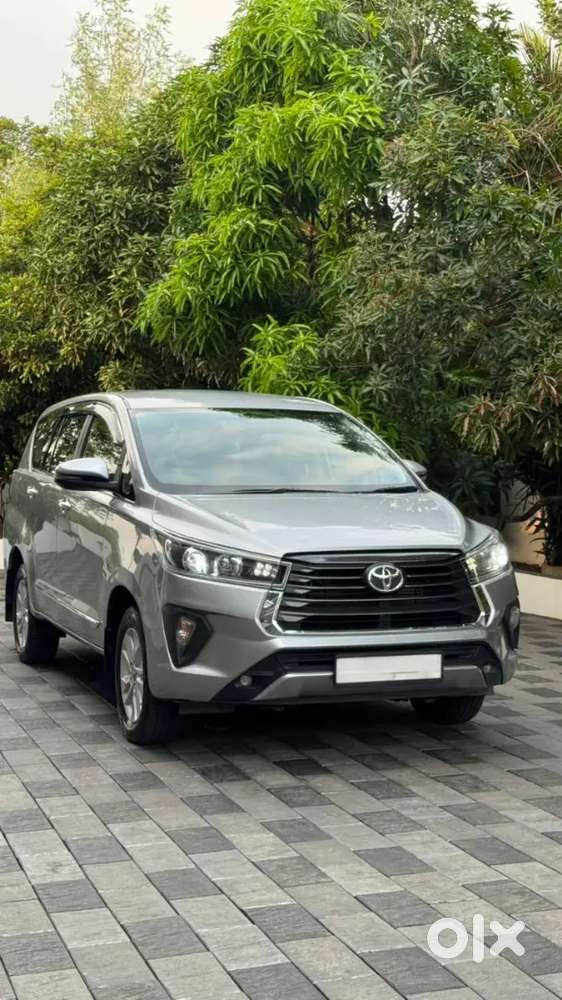 2019 Innova Crysta 2.4v Manual Single Owner Low Kilometres