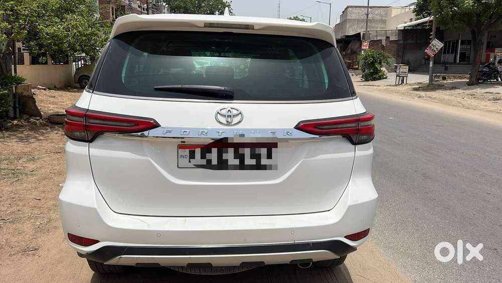 Complete Service Records,,, Non Accident Premium Condition