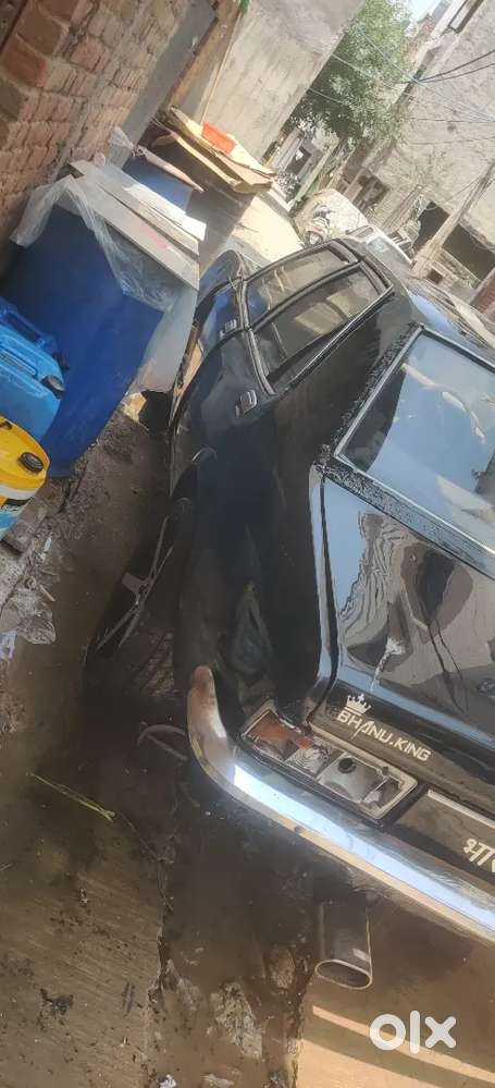 Hindustan Motors Contessa