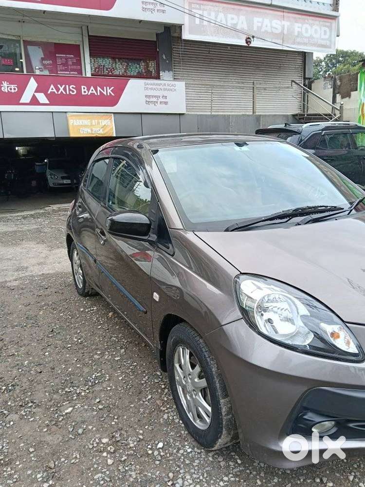 Honda Brio V Mt, 2012, Petrol