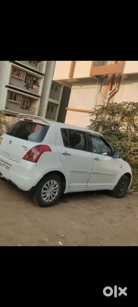 Maruti Suzuki Swift 2010 Diesel 133500 Km Driven