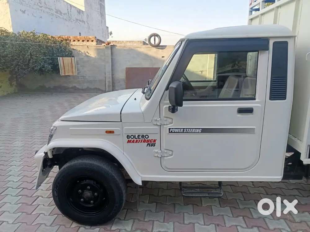 Mahindra Bolero Pik-up 2021 Diesel 75218 Km Driven