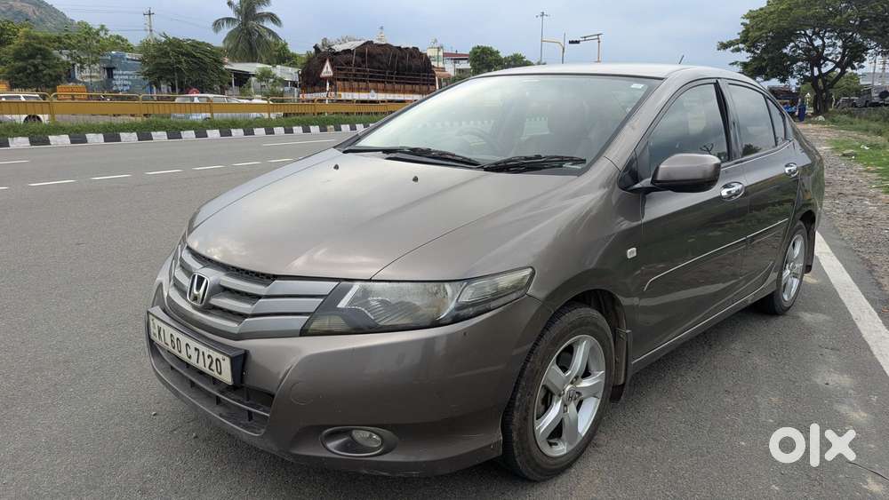 Honda City 2011-2013 V At Exclusive, 2011, Petrol