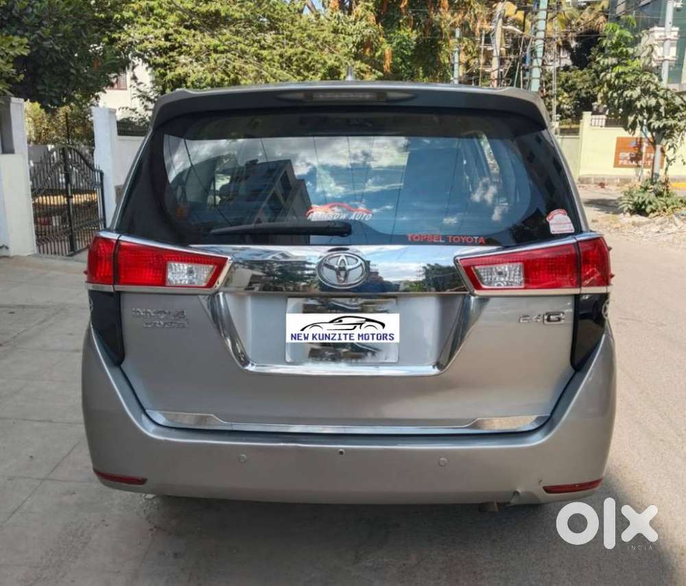 Toyota Innova Crysta 2.4 G Mt, 2016, Diesel